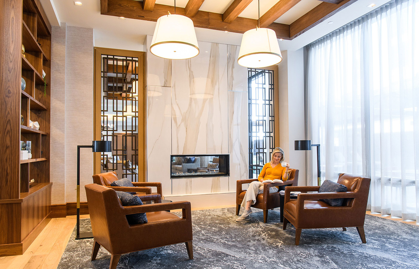 The lobby at The Watermark at Houston Heights.