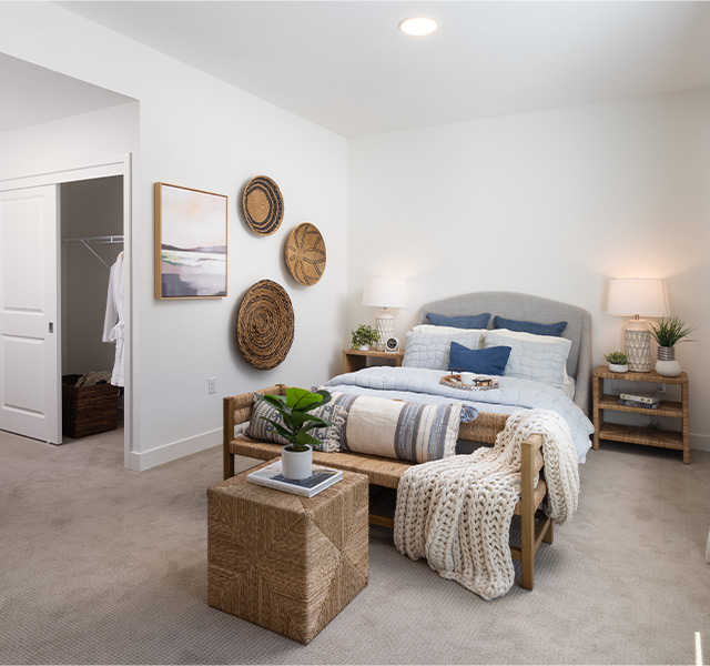 A fully furnished bedroom.