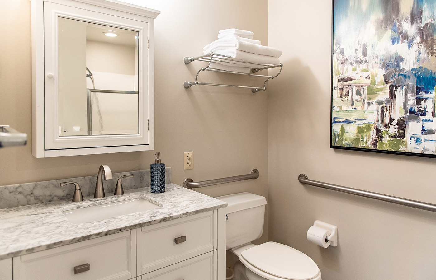 A bathroom in an apartment at The Legacy at Grand 'Vie.