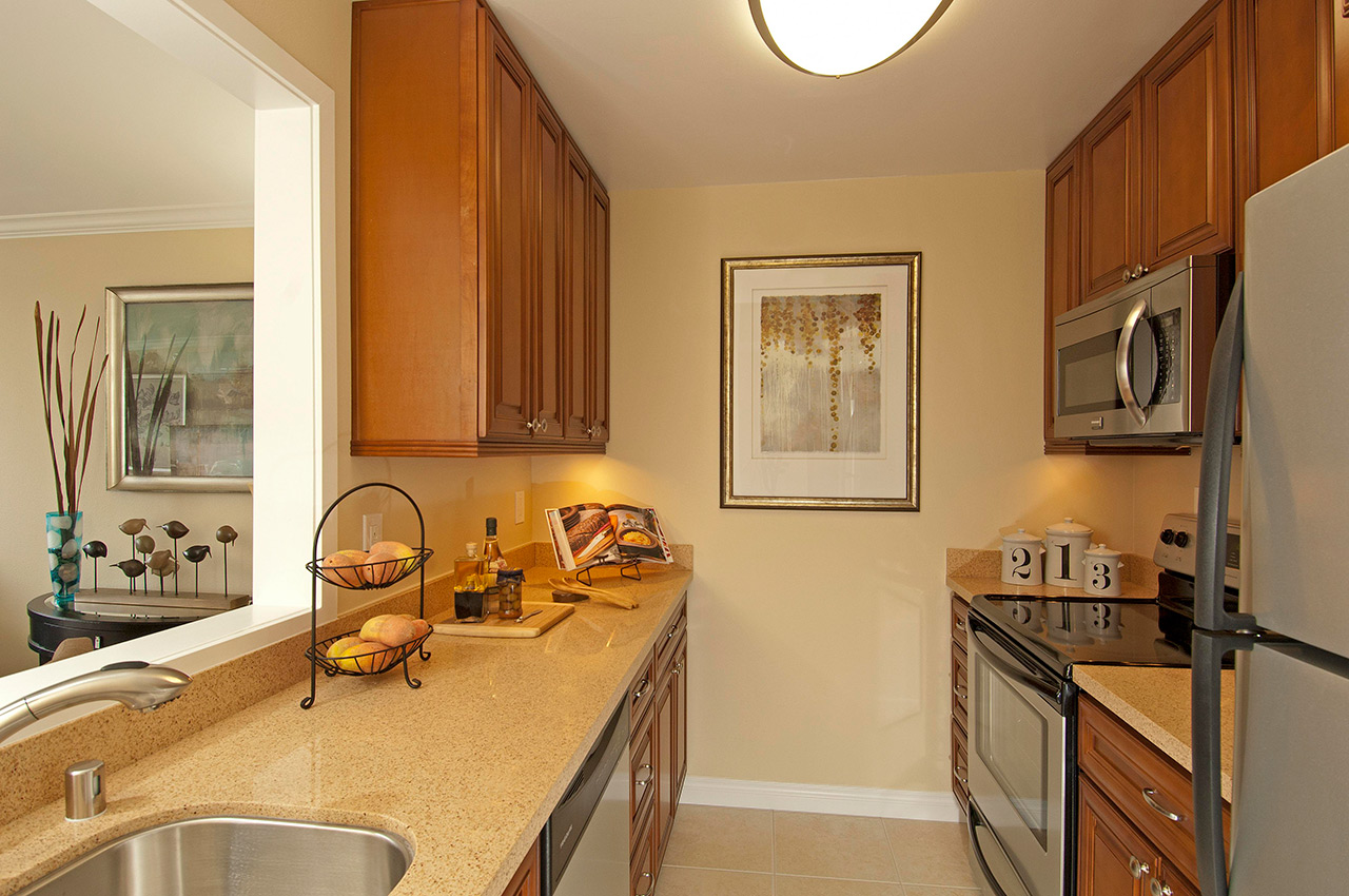 A kitchen at Pacific Regent Bellevue.