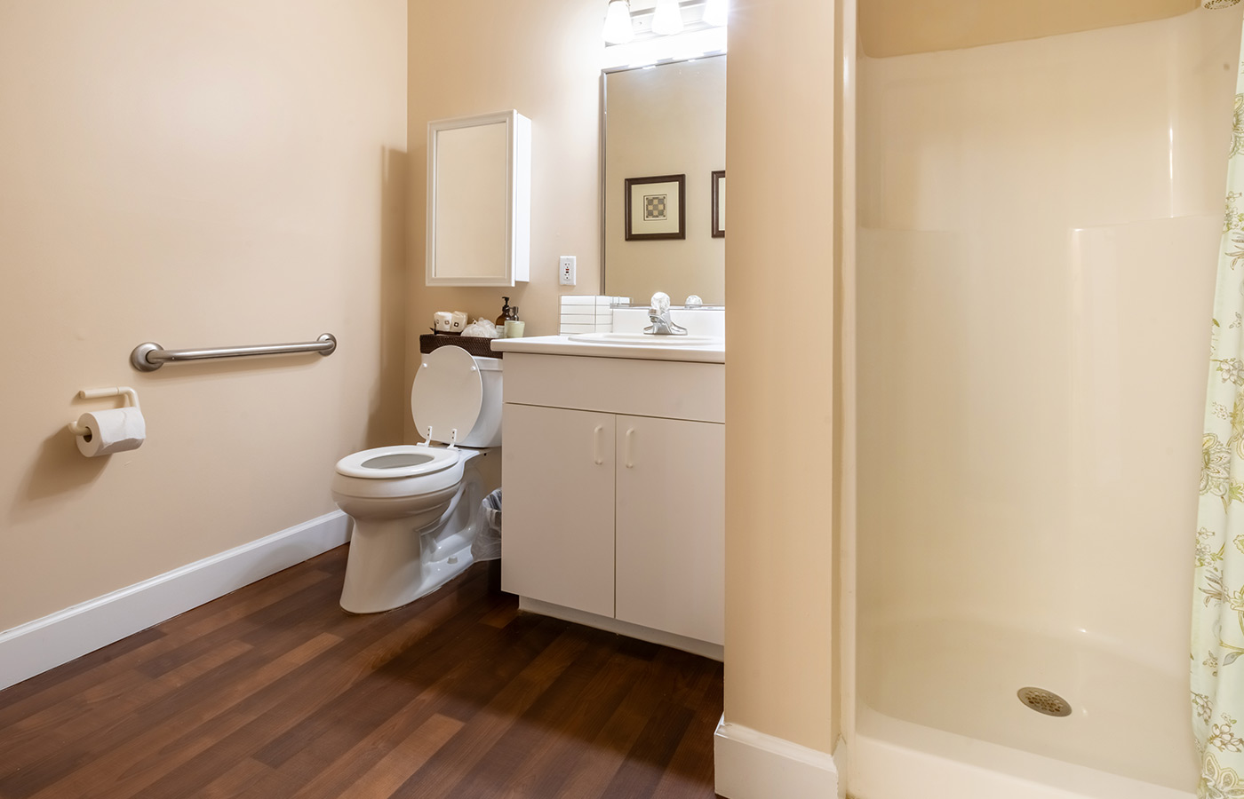 A model apartment bathroom.