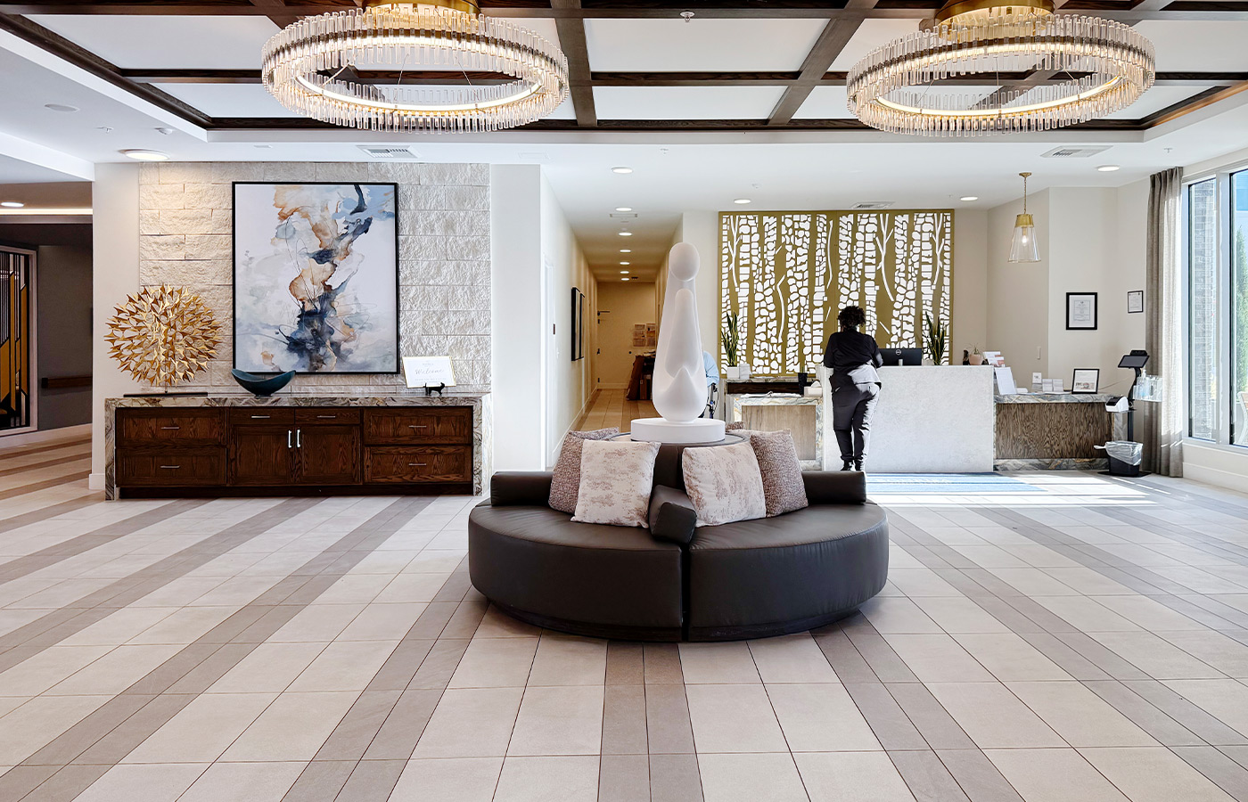 The lobby with a sitting area.