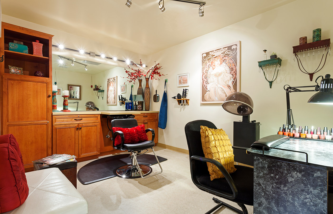 The salon at The Cottages of Carmel.