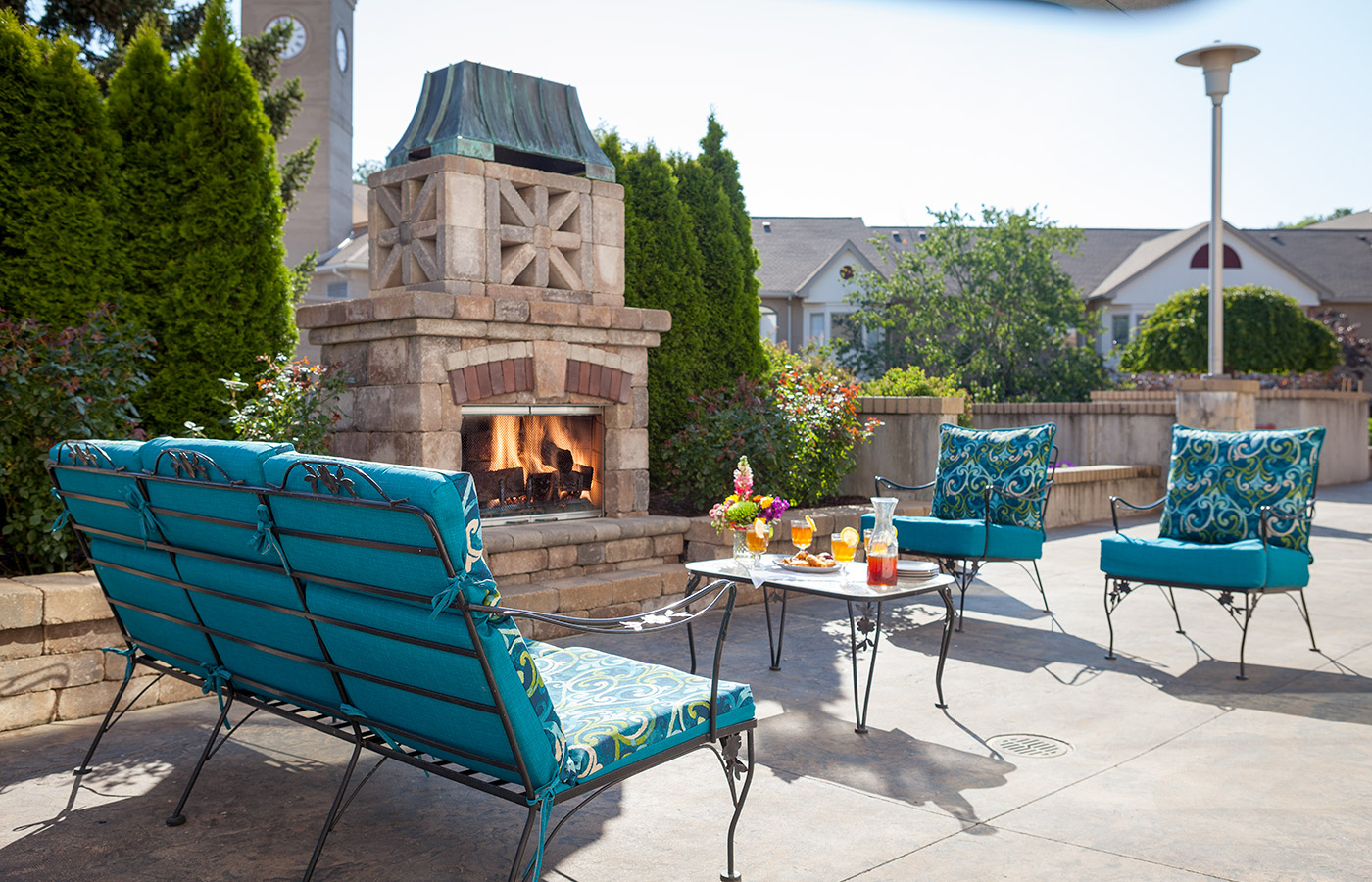 patio area with a fire place