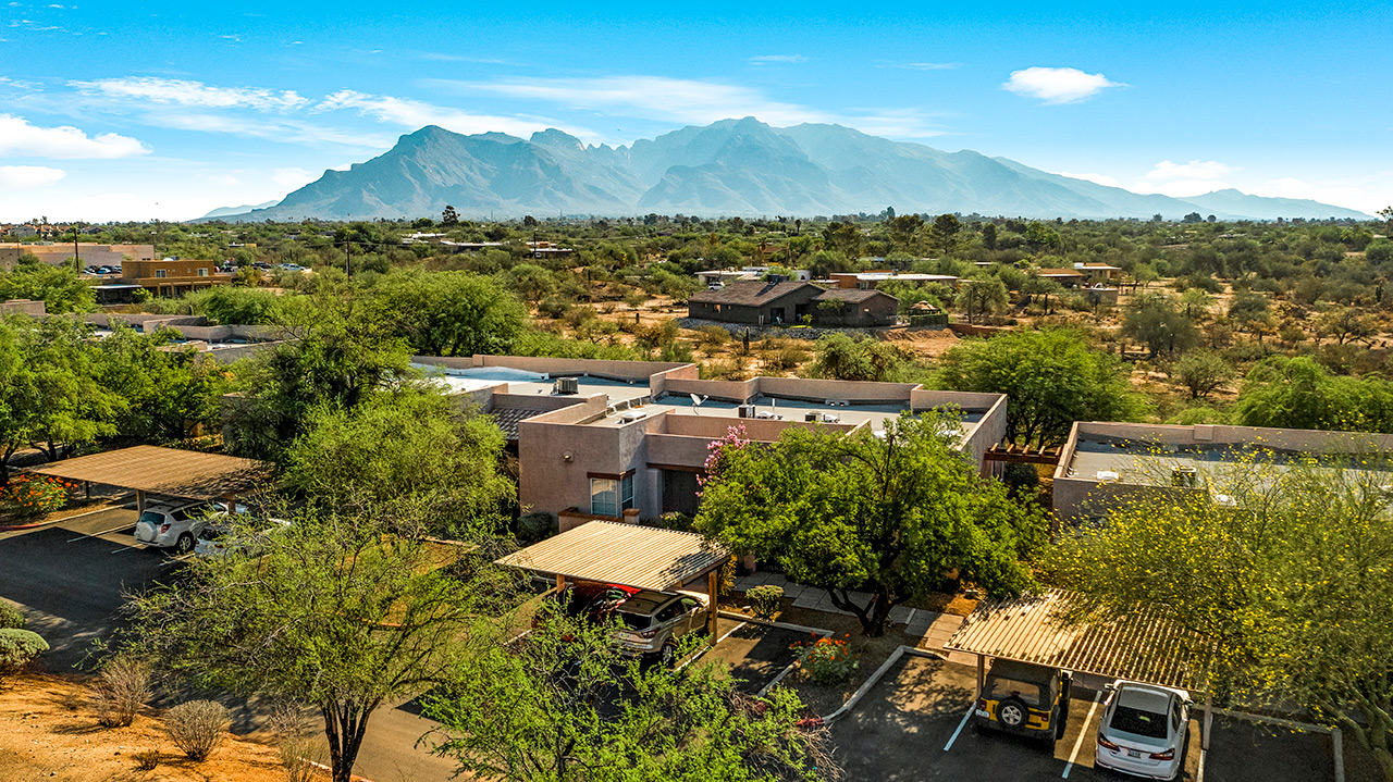 The exterior of The Fountains at La Cholla.