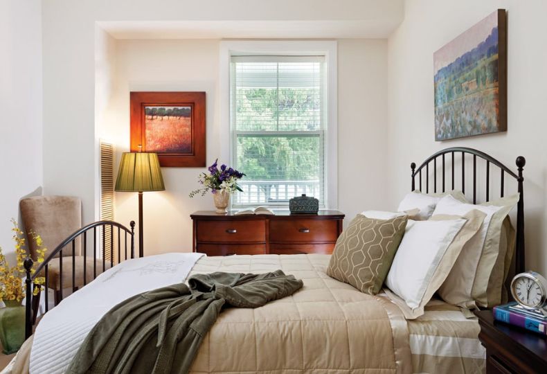 A fully furnished bedroom.