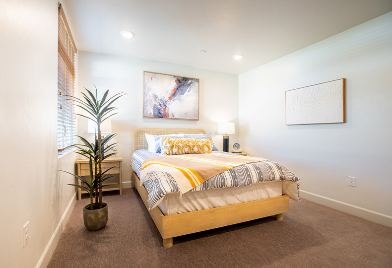 A fully furnished bedroom.