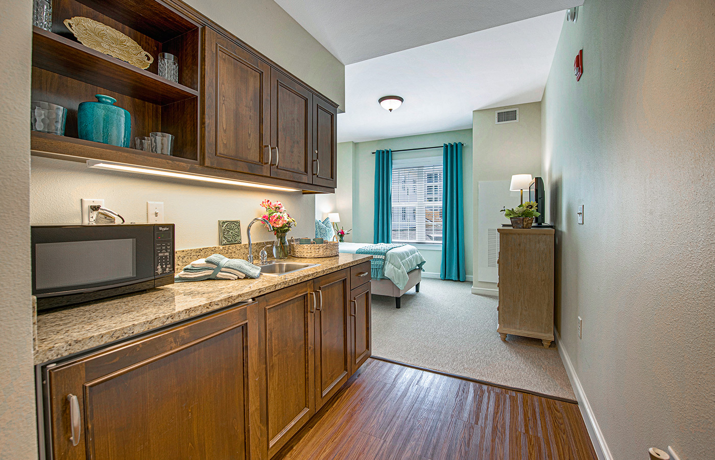 A kitchen in an apartment at The Watermark at Trinity.
