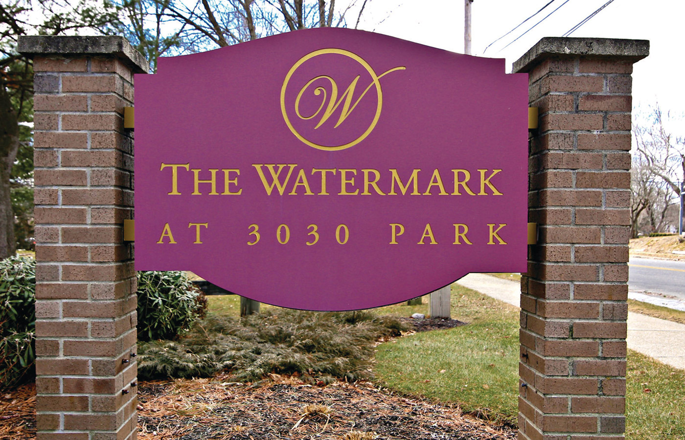 The Watermark at 3030 Park sign outside at entrance
