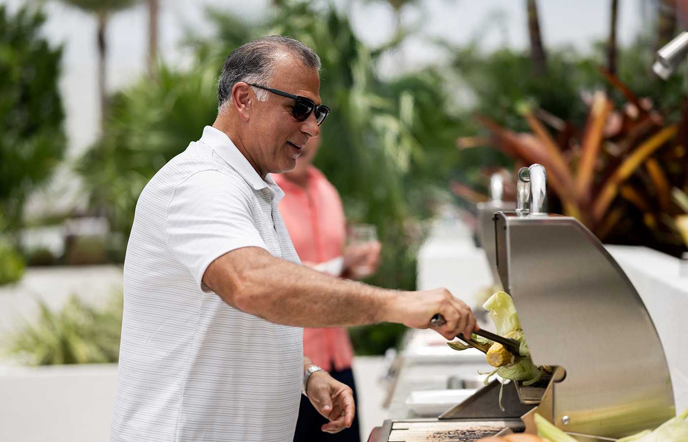 People grilling out.