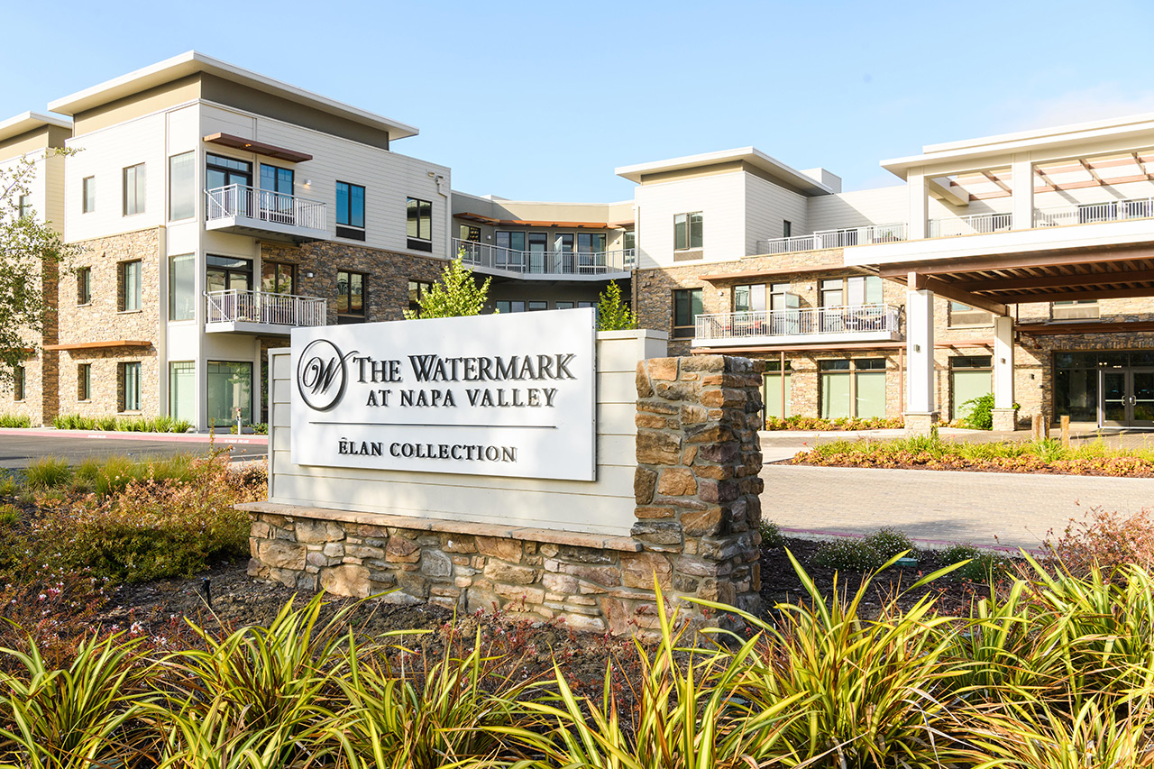 The Watermark at Napa Valley exterior entrance.