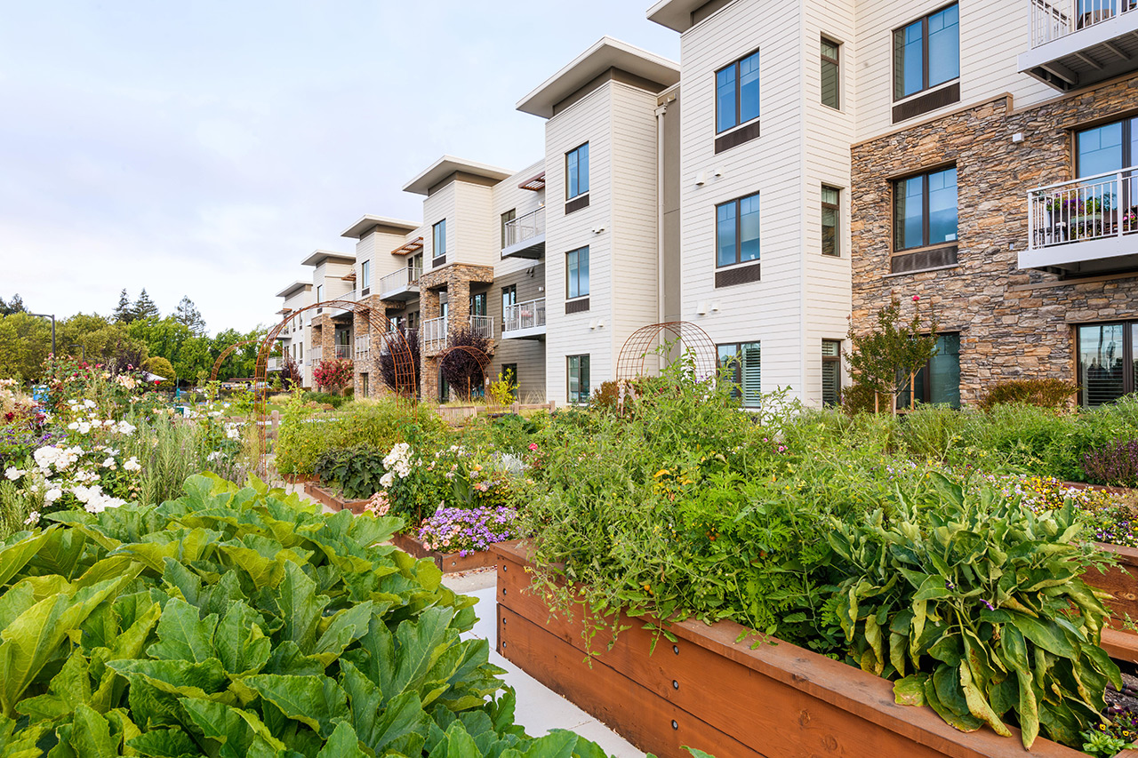 The Watermark at Napa Valley exterior garden.