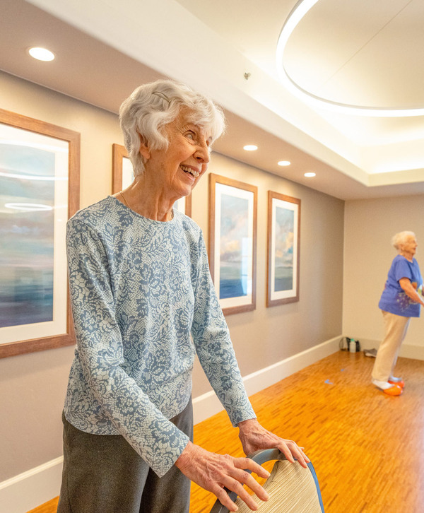 Residents enjoying breathing activity. Residents enjoying breathing activity.