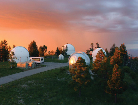 The Mt. Lemmon SkyCenter is a science and astronomy destination that shouldn’t be missed. The Steward Observatory is part of the Department of. The SkyCenter lies just north of Tucson, AZ. at the 9,157 ft. summit of Mt. Lemmon. An educational adventure from the University of Arizona.