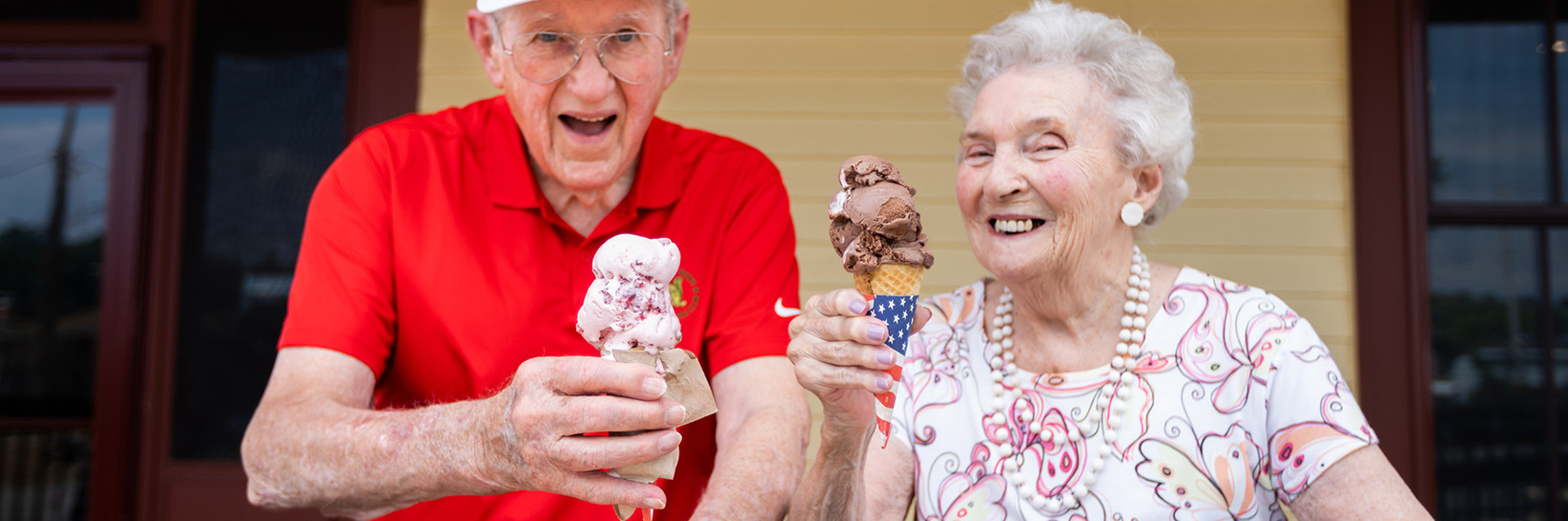 Residents of The Watermark at Vistawilla are having ice cream at the senior living community in Winter Springs, FL. Residents of The Watermark at Vistawilla are having ice cream at the senior living community in Winter Springs, FL.