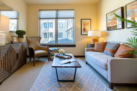 The Watermark at Cherry Hills apartment living area.