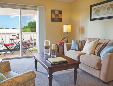 A living room at The Fountains at Greenbriar.