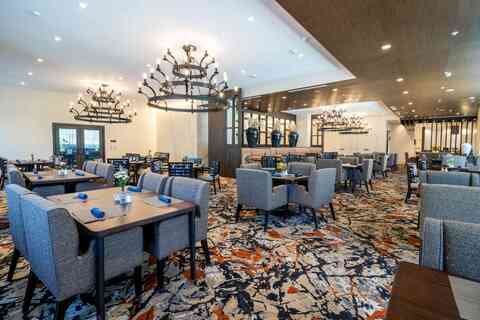 Dining room at The Watermark at San Jose.