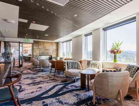 Skyline Lounge