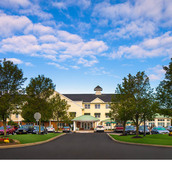 Legacy at Clover Blossom exterior building courtyard.
