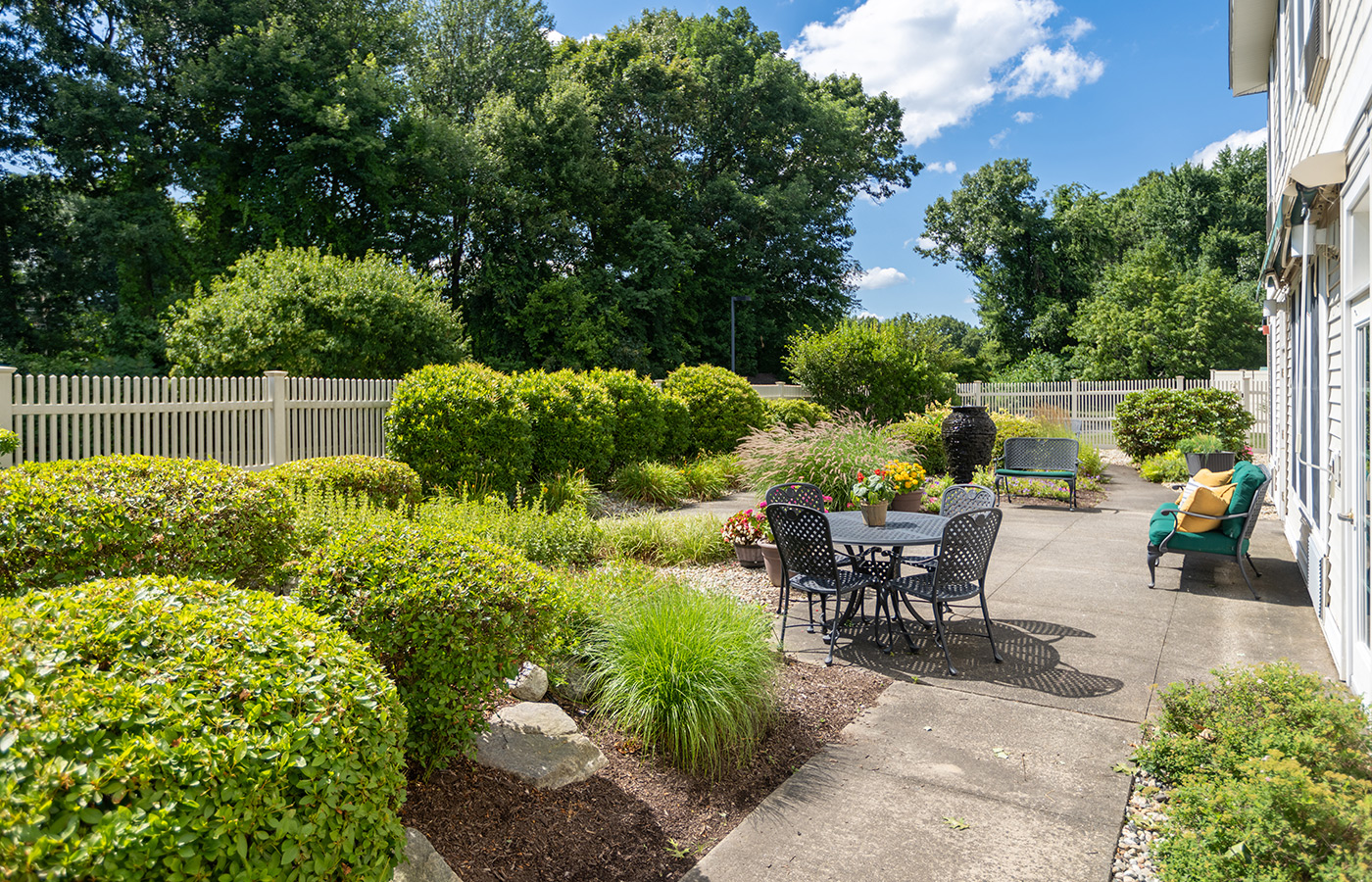 A garden and courtyard with seating.