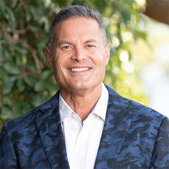 Bob Gollias