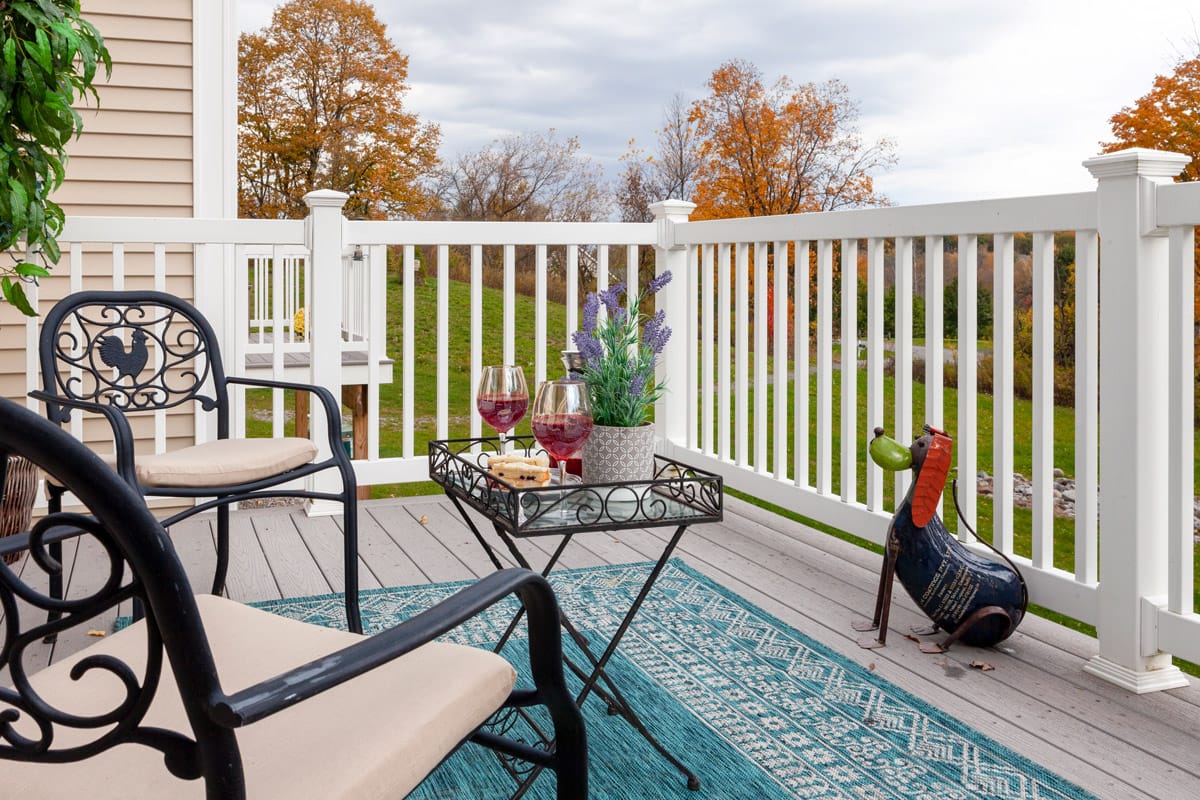 A villa balcony at The Legacy at Fairways.