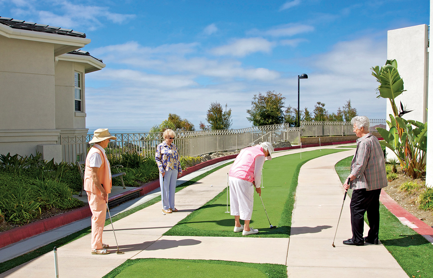 Residents enjoying golf.