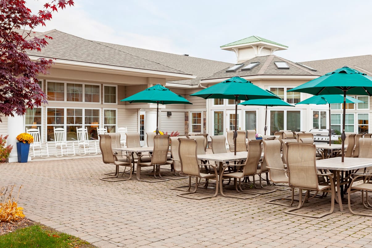 A courtyard at The Legacy at Fairways.