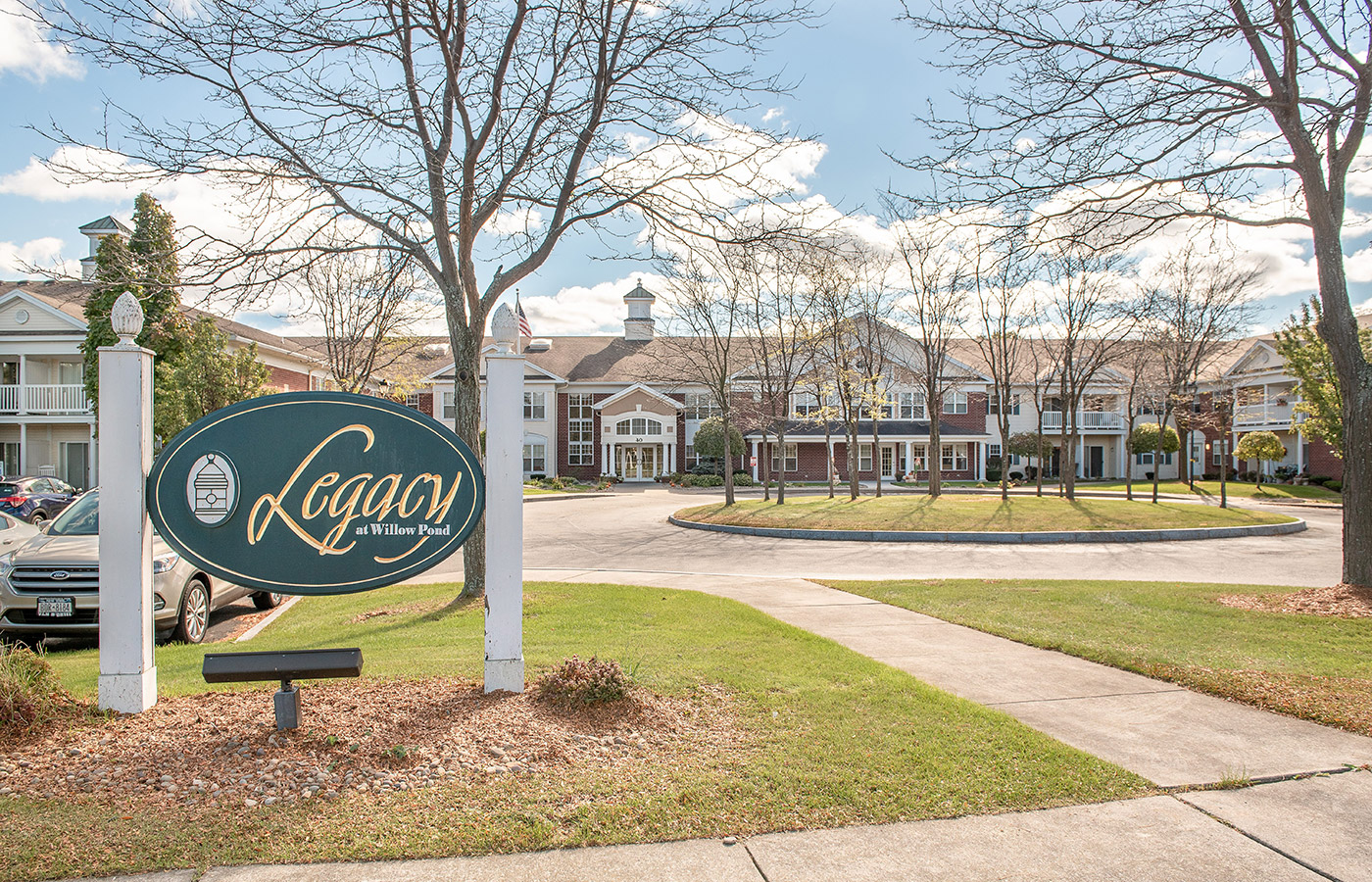 Legacy at Willow Pond exterior building.