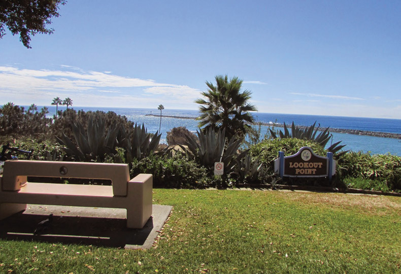 A lookout spot of the beach.