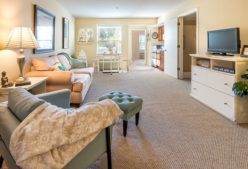 An apartment at The Fountains at Crystal Lake.