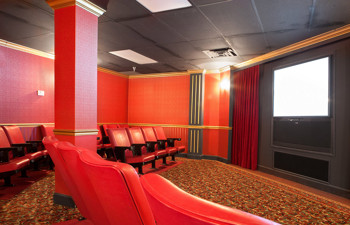 The movie theater at The Fountains at Greenbriar.