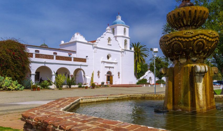The exterior of Hacienda Mission San Luis Rey.