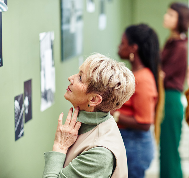 A resident is in a museum.