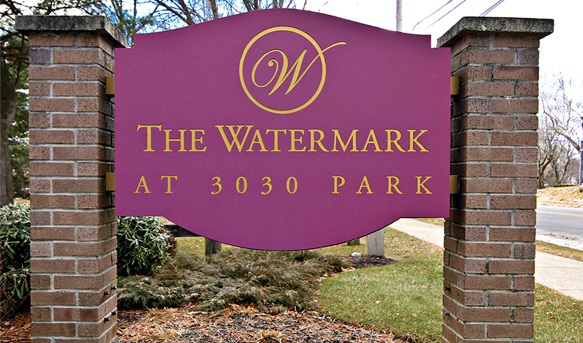 The Watermark at 3030 Park sign outside of the community