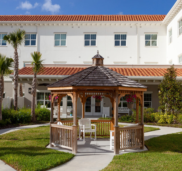 A gazebo outside of The Watermark at Vistawilla.