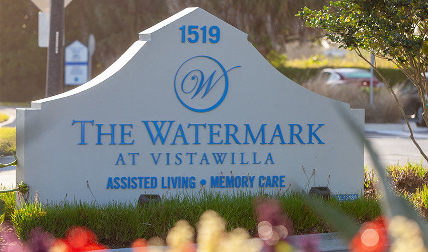 The Watermark at Vistawilla outside with flowers
